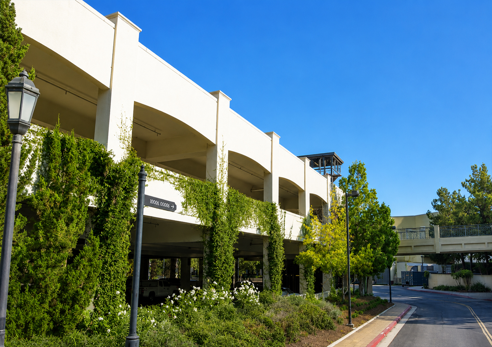 oaks-mall01